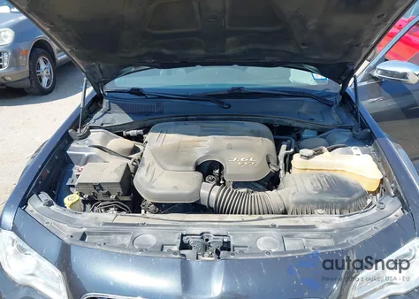 2018 Chrysler 300 Limited из США, поврежденный, VIN 2C3CCAEG6JH261960